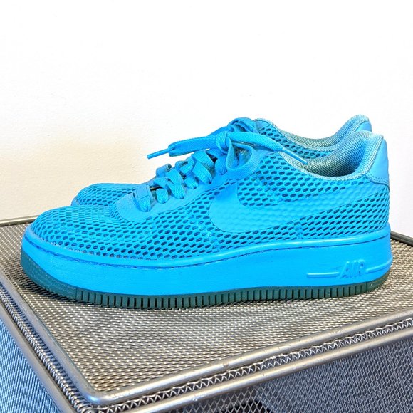 EUC Nike Women's Air Force 1 Low Breathe Mesh Sneakers - Picture 7 of 11